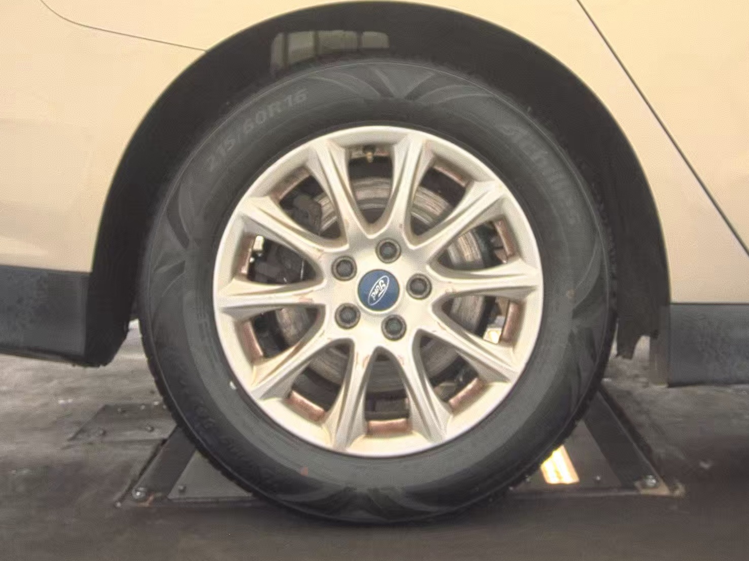 2016 Ford Fusion S FWD