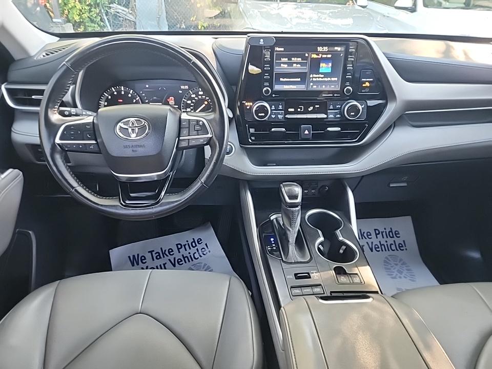 2021 Toyota Highlander XLE AWD