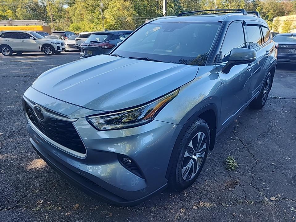 2021 Toyota Highlander XLE AWD