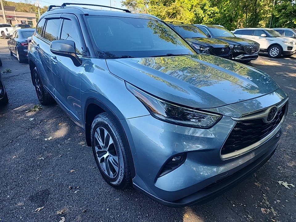 2021 Toyota Highlander XLE AWD