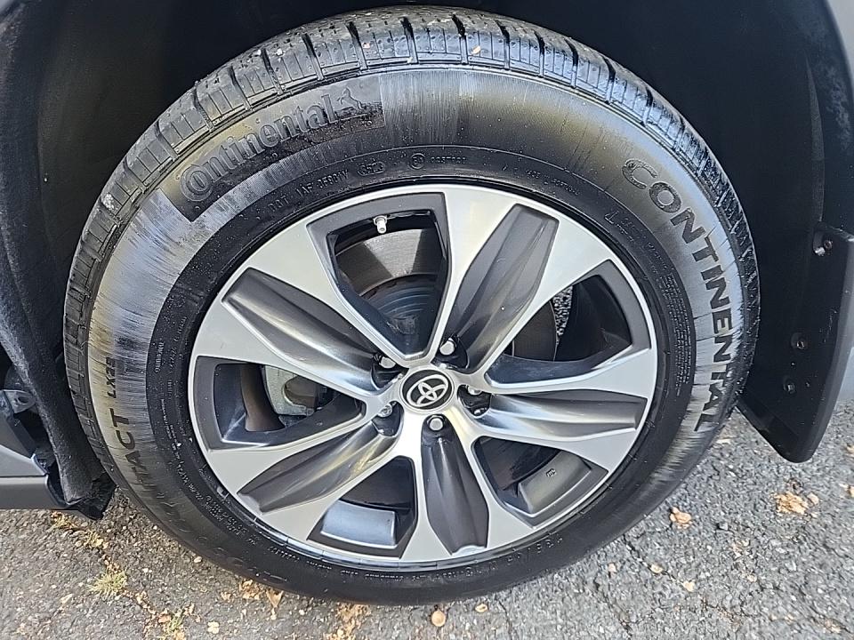 2021 Toyota Highlander XLE AWD