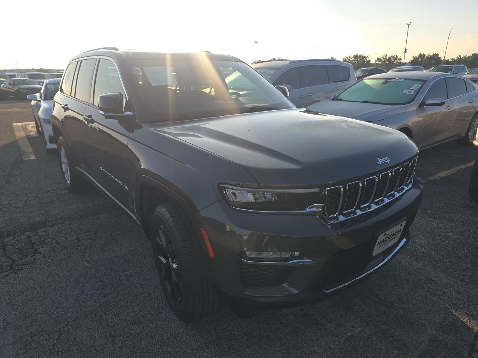 2022 Jeep Grand Cherokee Limited RWD