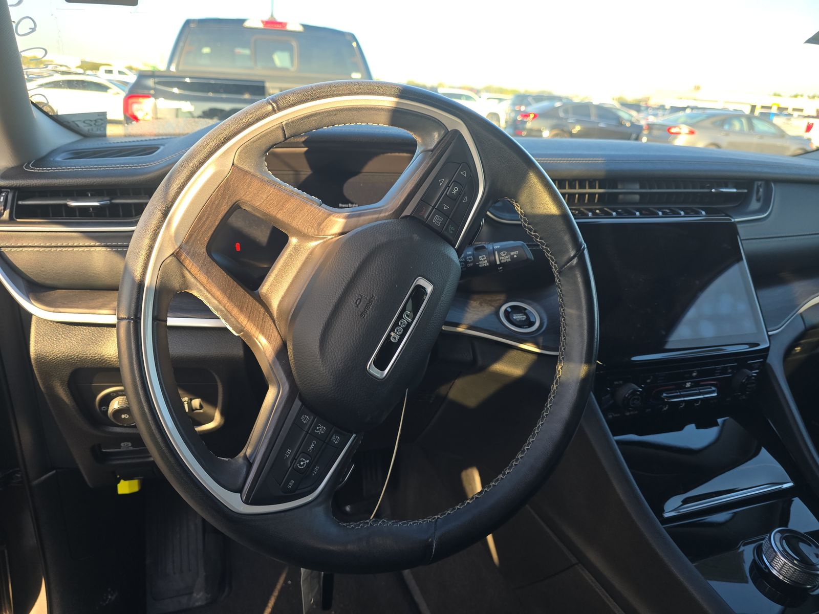 2022 Jeep Grand Cherokee Limited RWD