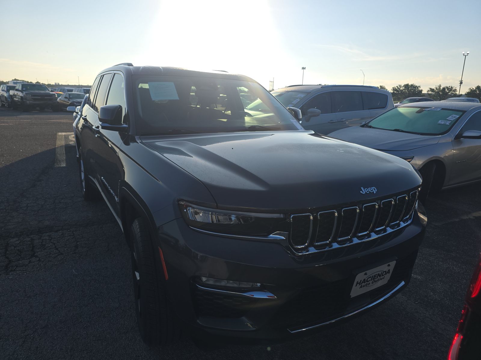 2022 Jeep Grand Cherokee Limited RWD