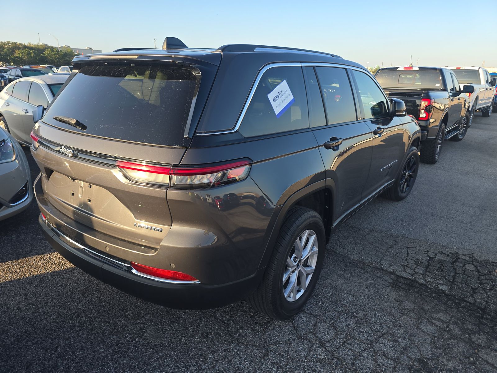 2022 Jeep Grand Cherokee Limited RWD