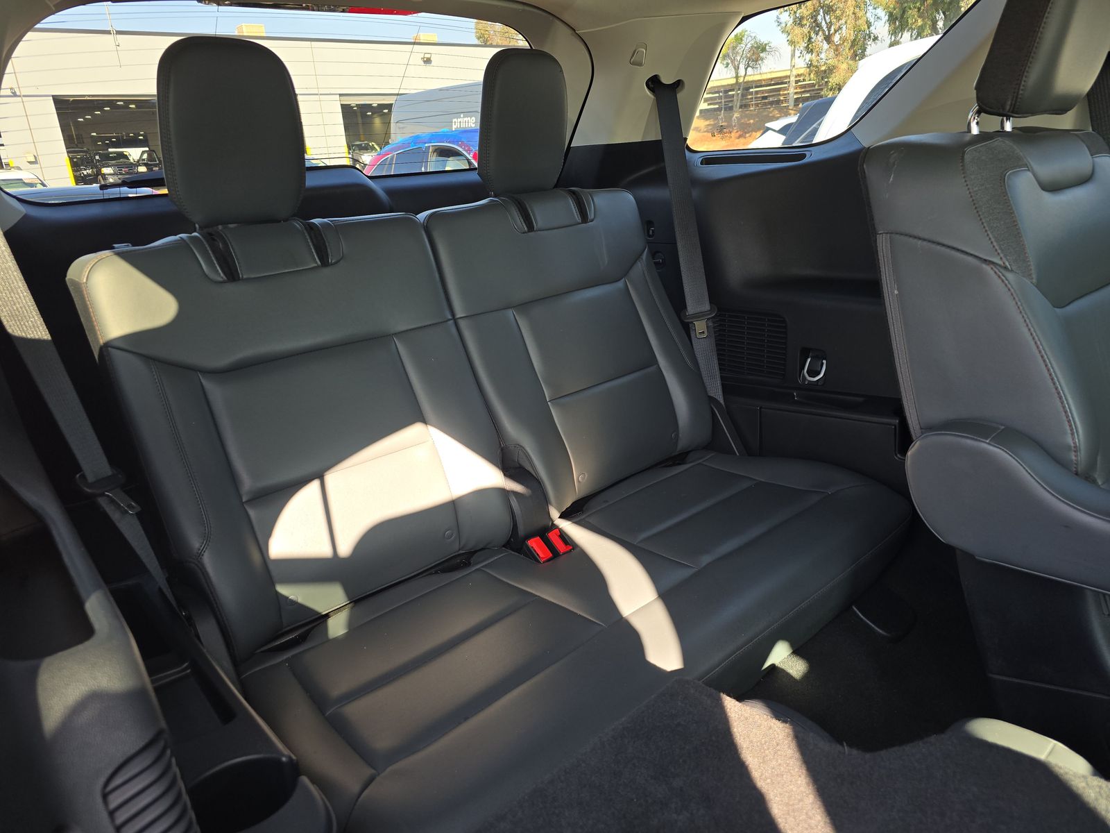 2025 Ford Explorer Active RWD