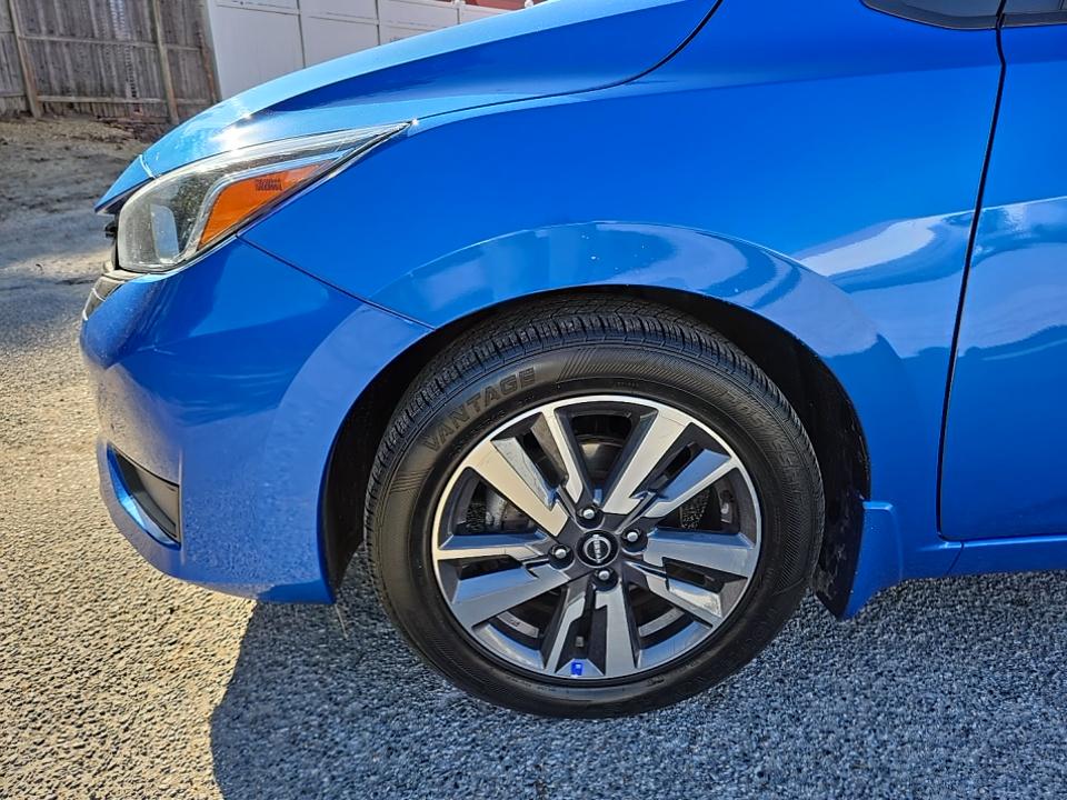 NISSAN VERSA - 9