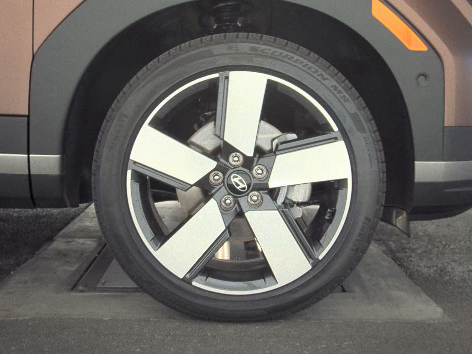 2025 Hyundai Santa Fe Limited AWD