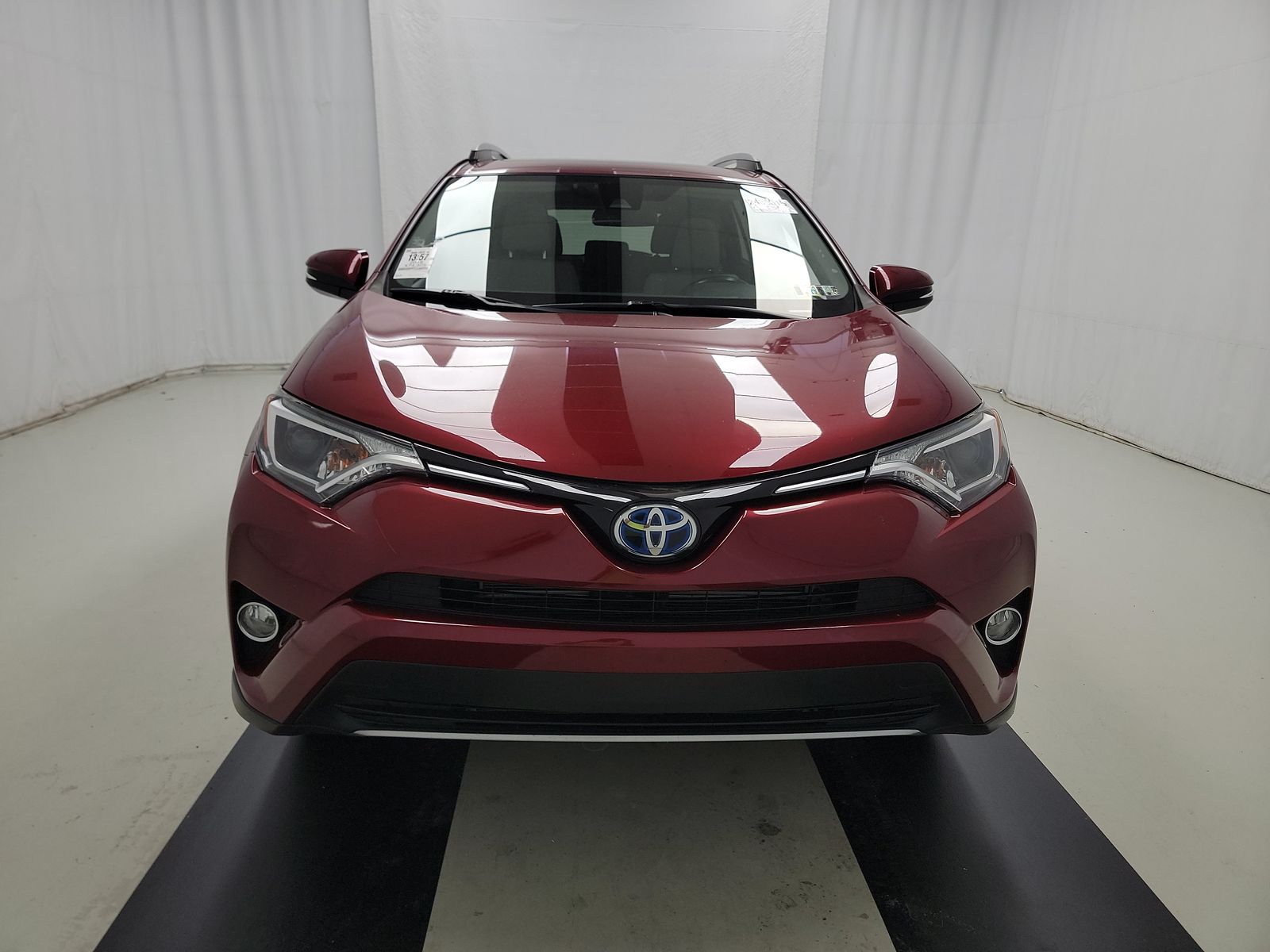 2018 Toyota RAV4 Hybrid XLE AWD