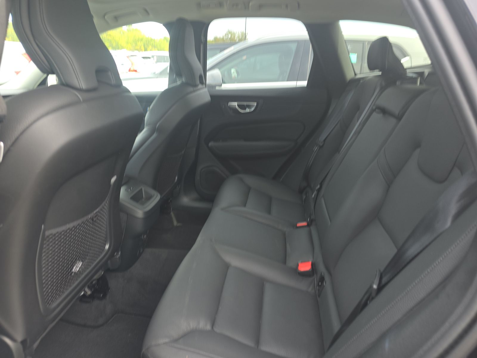 2025 Volvo XC60 B5 Plus AWD