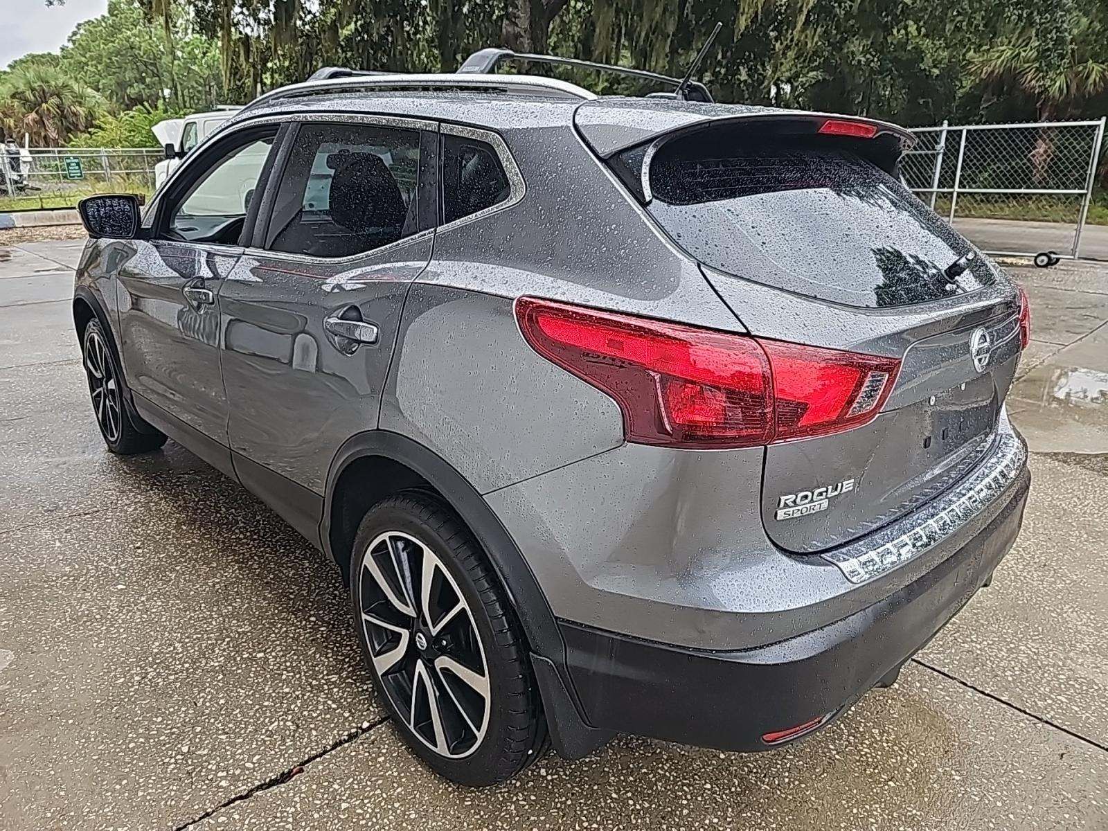 2017 Nissan Rogue Sport SL FWD