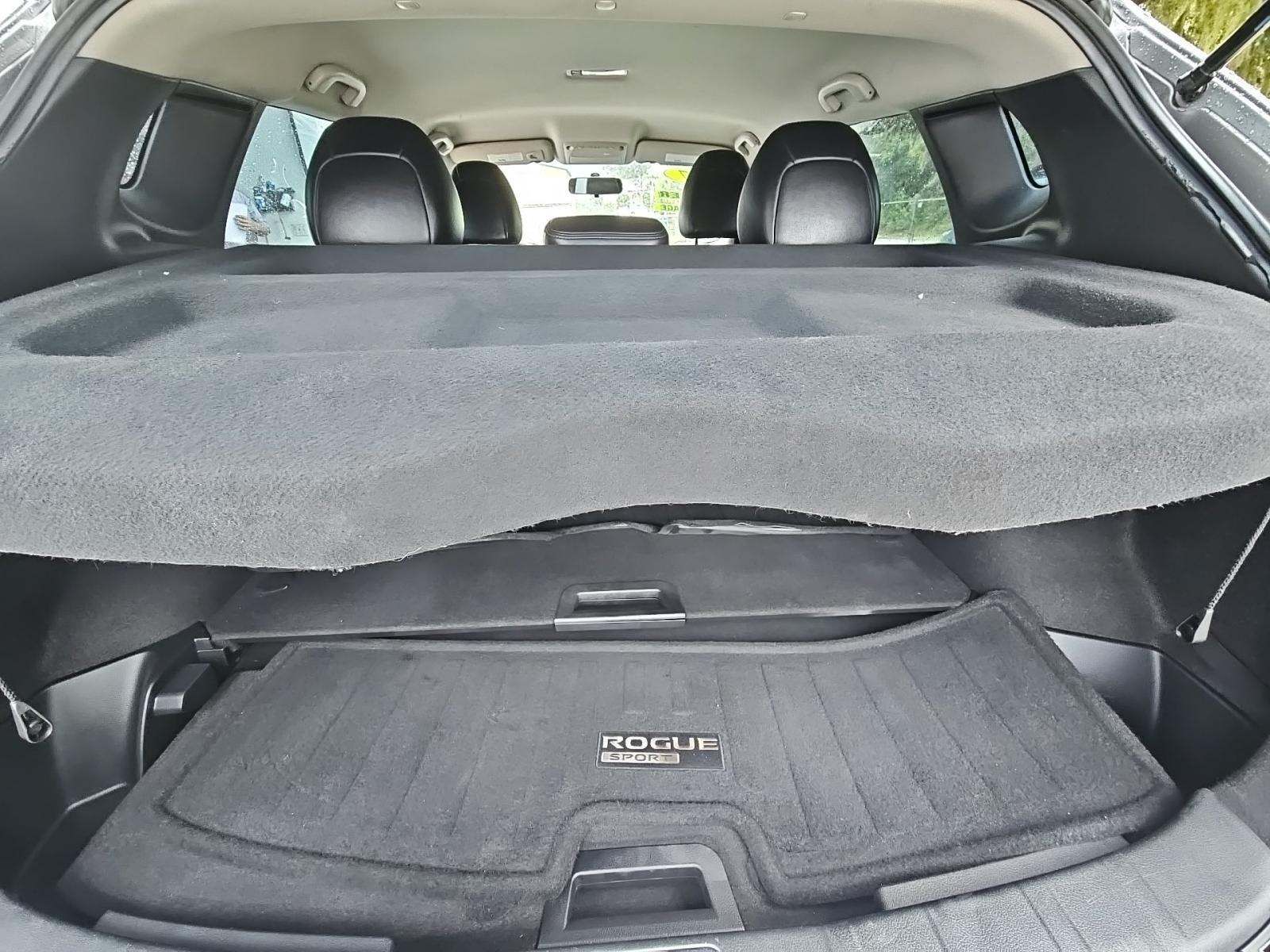 2017 Nissan Rogue Sport SL FWD