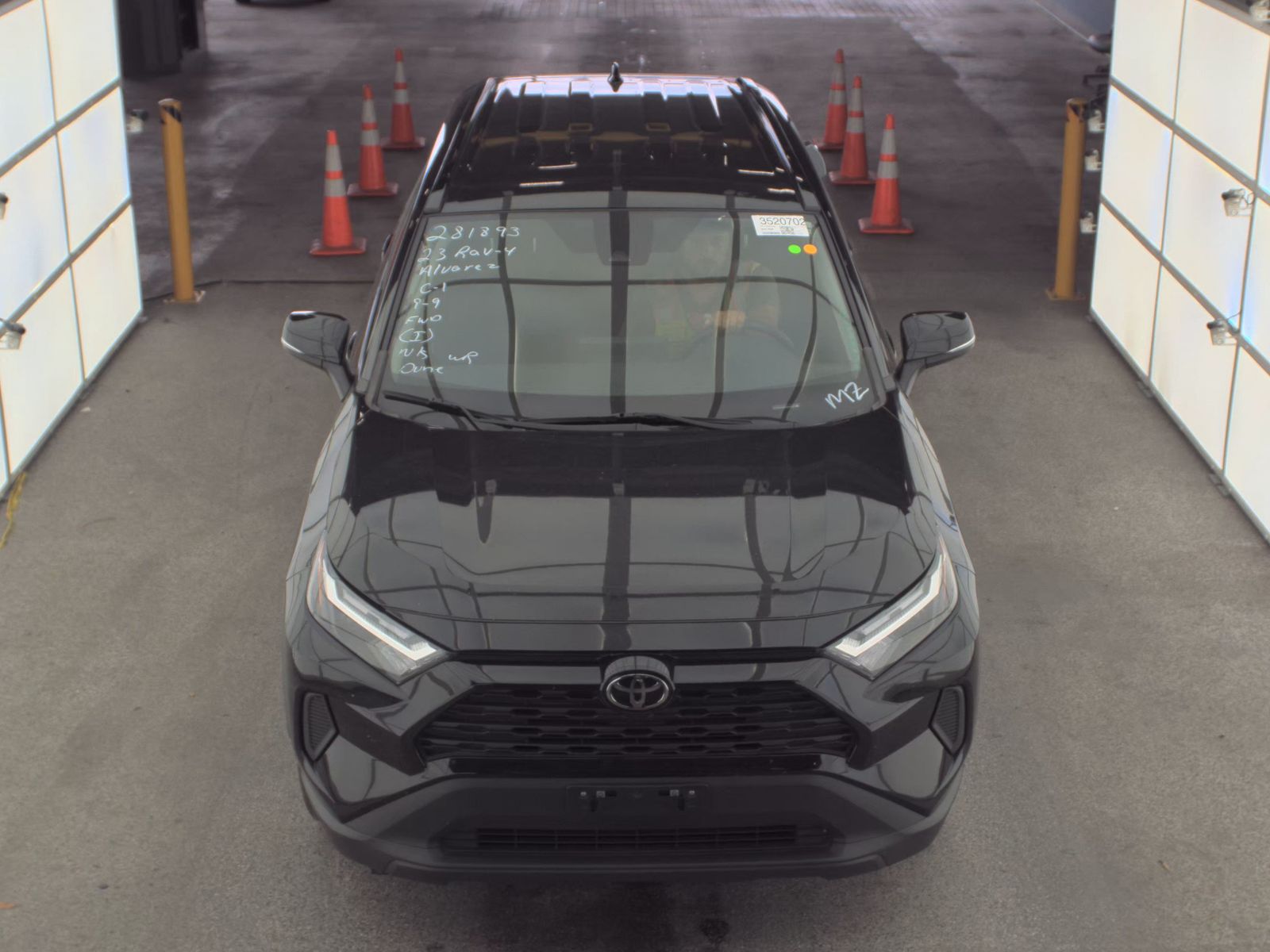 2023 Toyota RAV4 XLE FWD