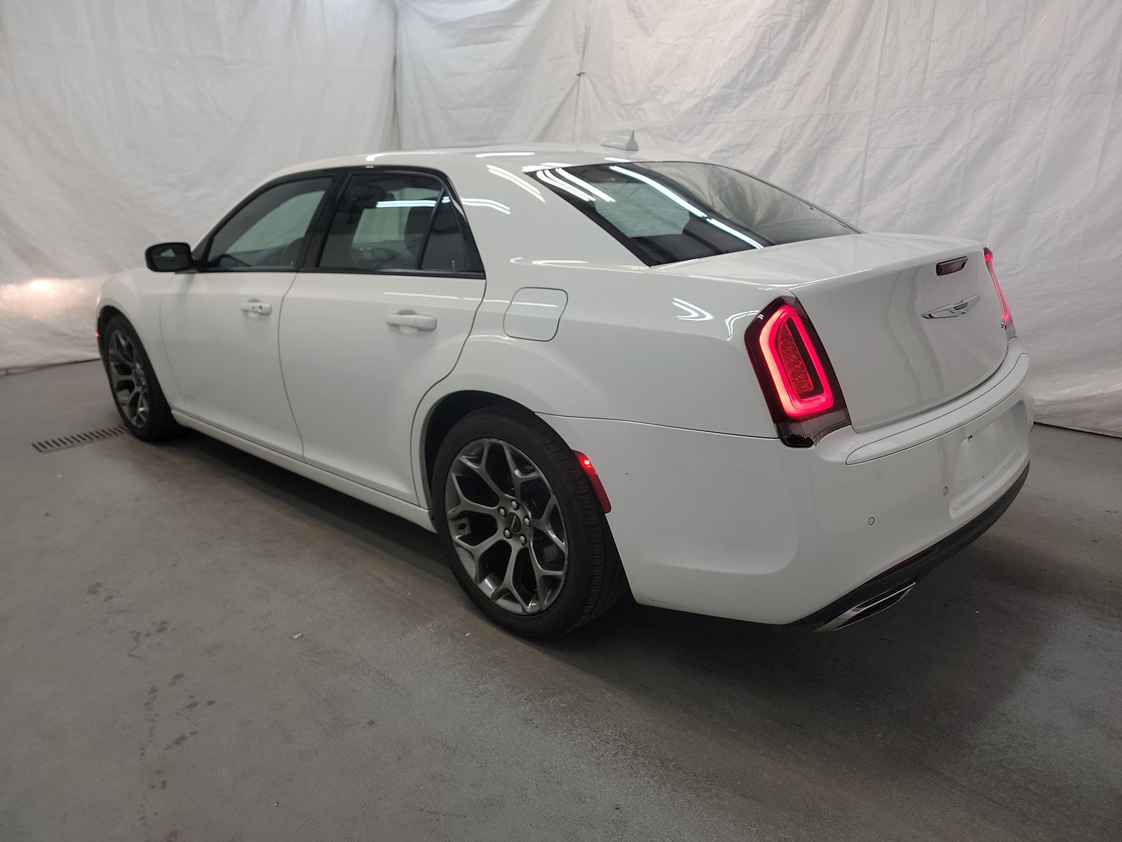 2018 Chrysler 300 S RWD