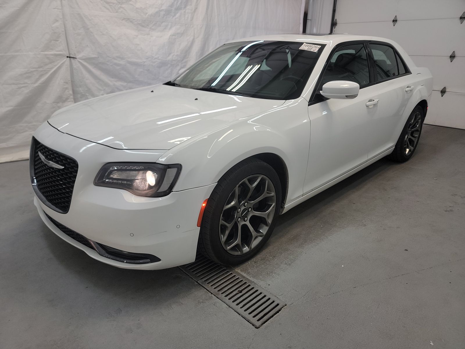 2018 Chrysler 300 S RWD