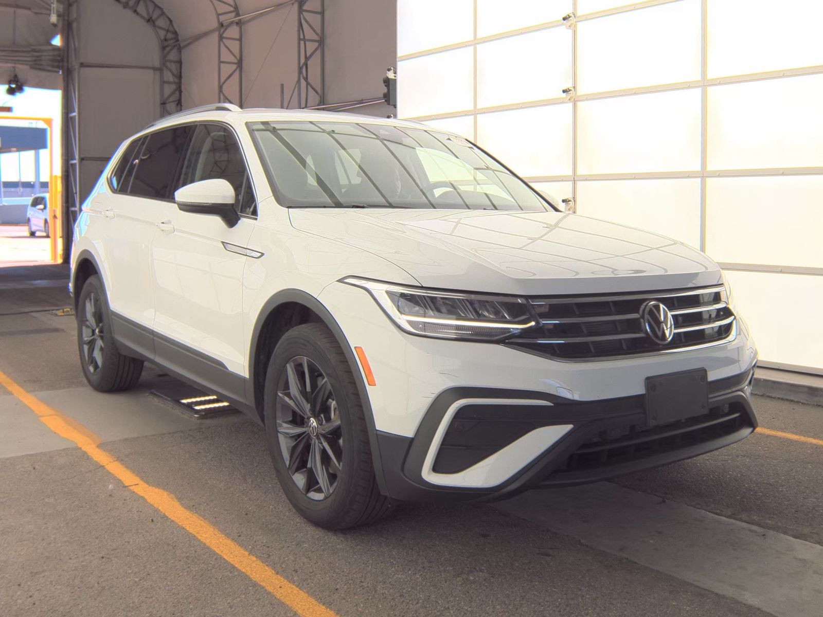 2022 Volkswagen Tiguan 2.0T SE AWD