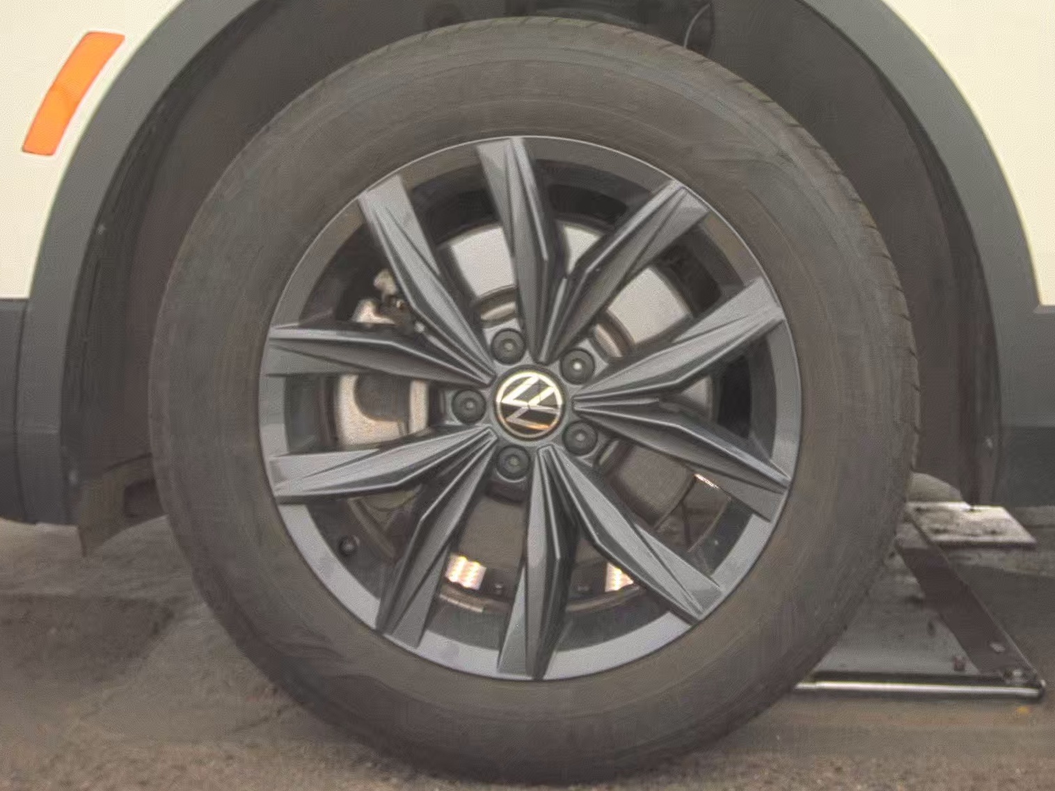 2022 Volkswagen Tiguan 2.0T SE AWD