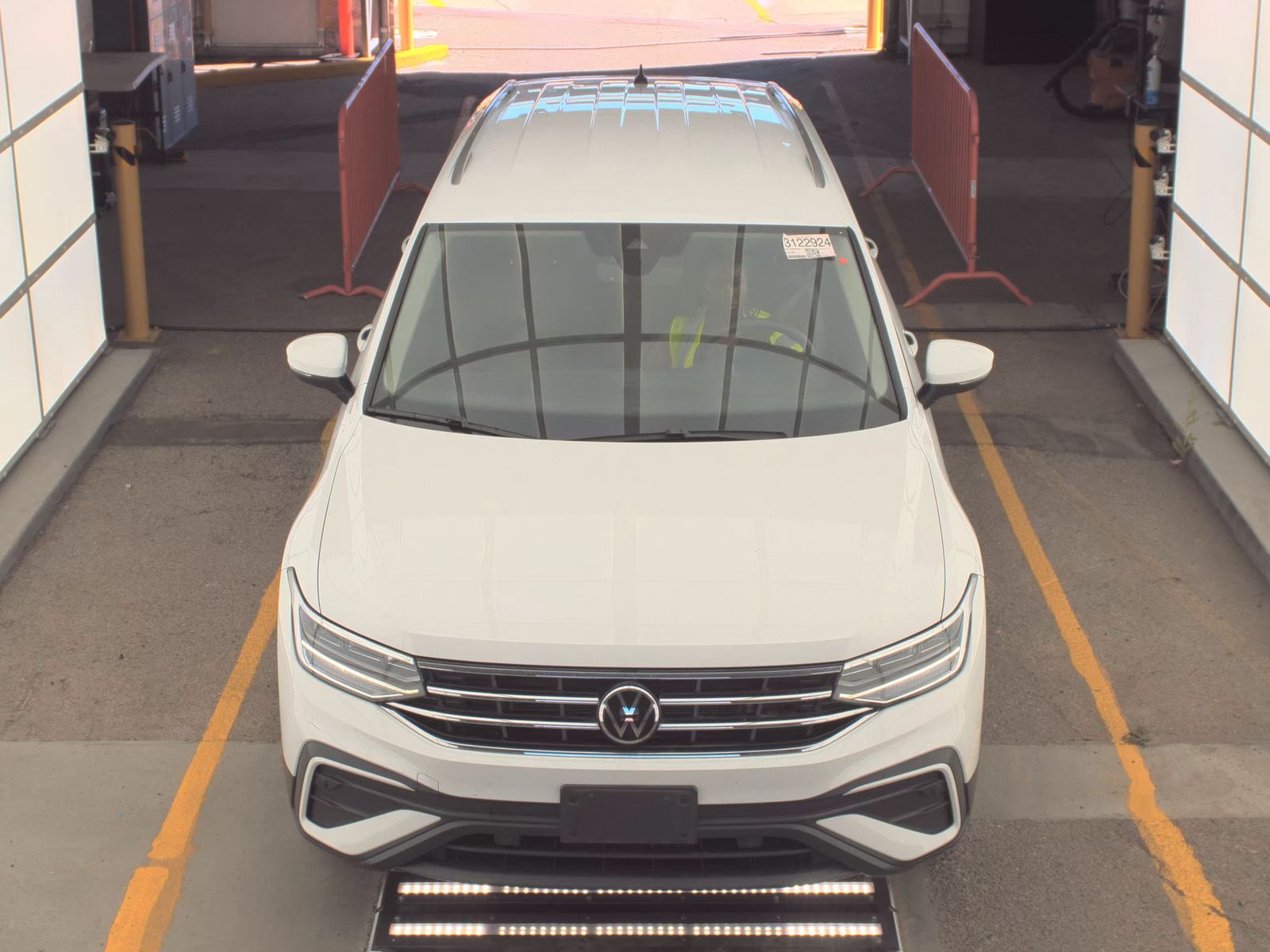 2022 Volkswagen Tiguan 2.0T SE AWD