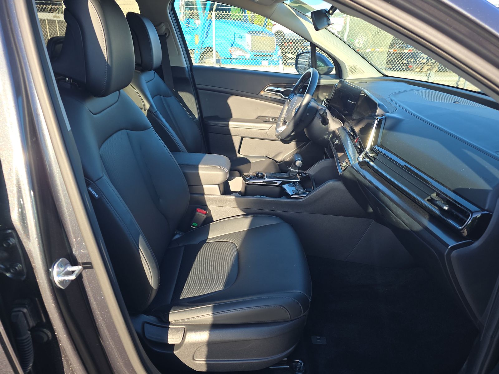 2024 Kia Sportage EX FWD