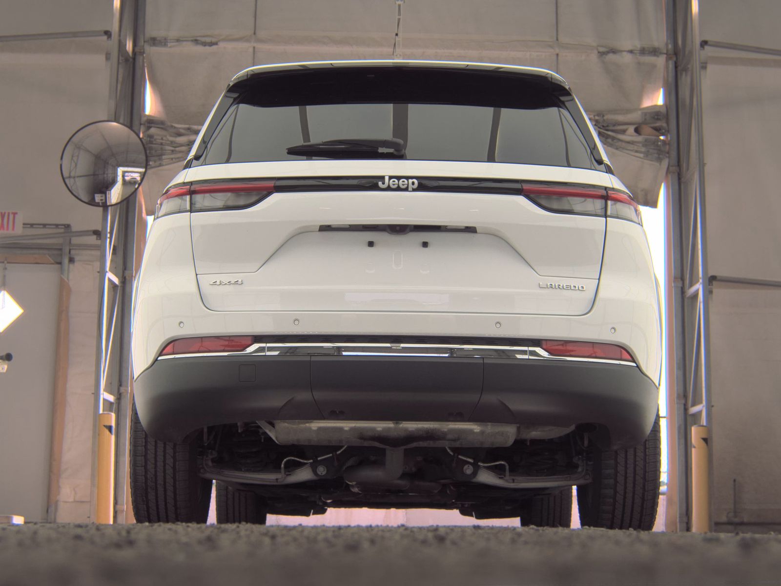 2024 Jeep Grand Cherokee Laredo AWD