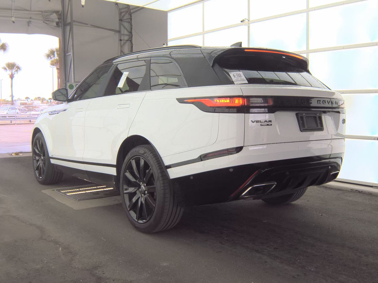2018 Land Rover Range Rover Velar R-Dynamic SE AWD