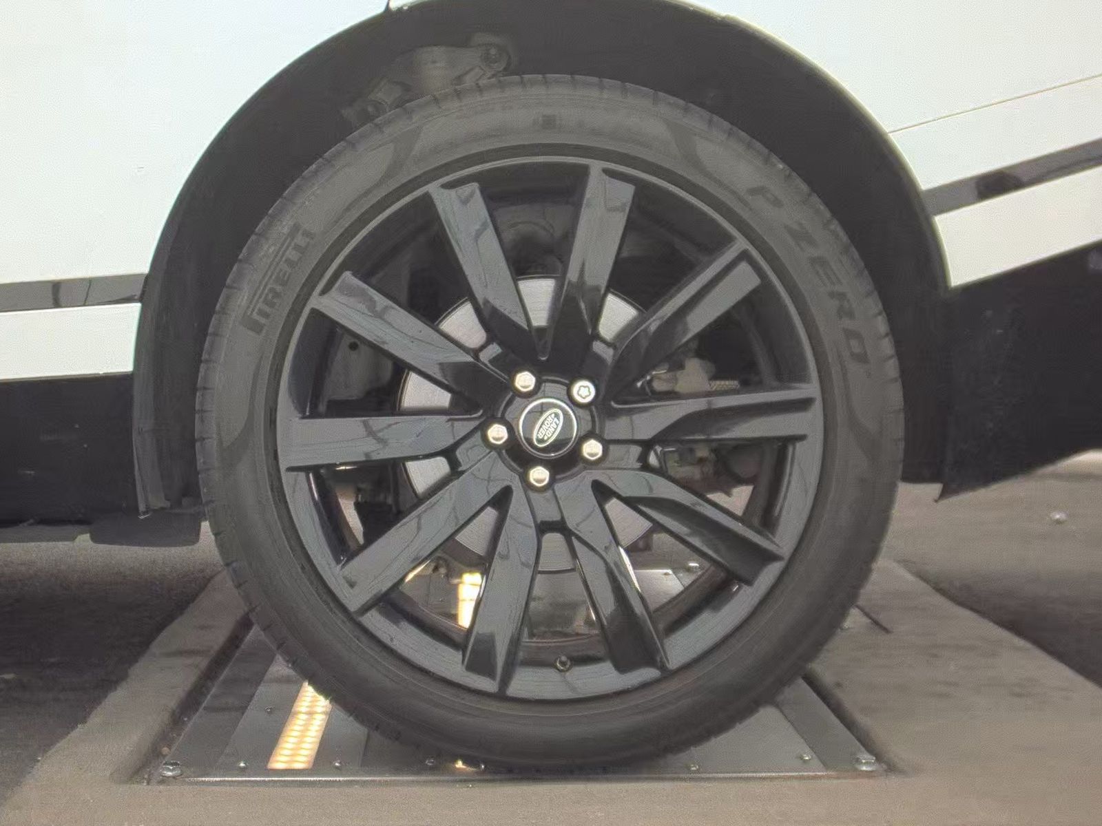 2018 Land Rover Range Rover Velar R-Dynamic SE AWD