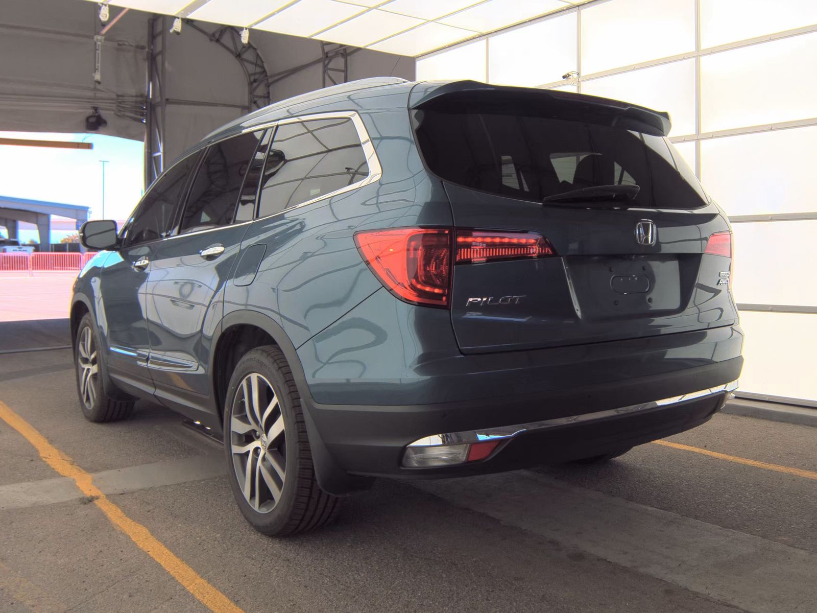 2016 Honda Pilot Touring AWD