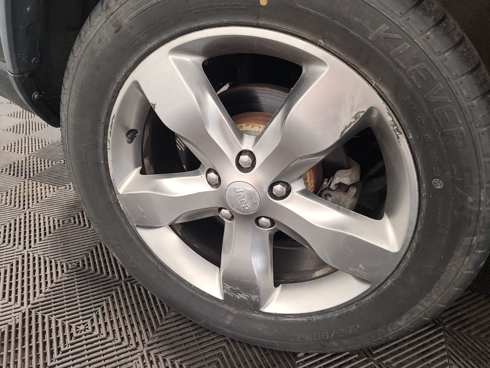 2011 Jeep Grand Cherokee Limited RWD