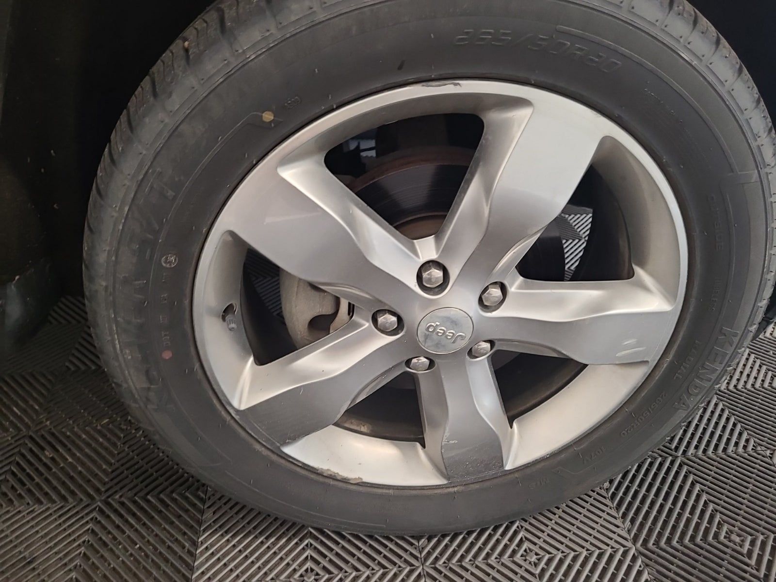 2011 Jeep Grand Cherokee Limited RWD