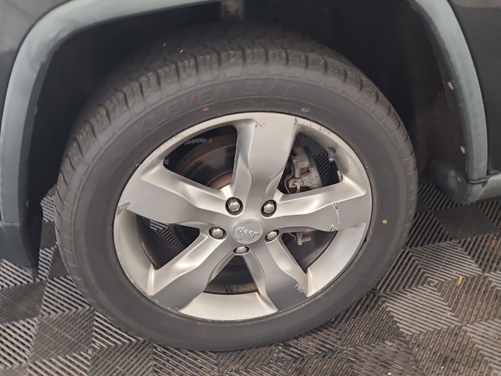 2011 Jeep Grand Cherokee Limited RWD