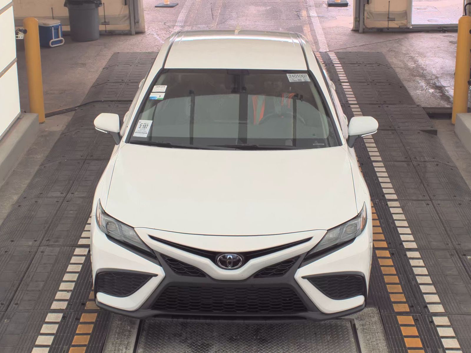 2024 Toyota Camry SE FWD