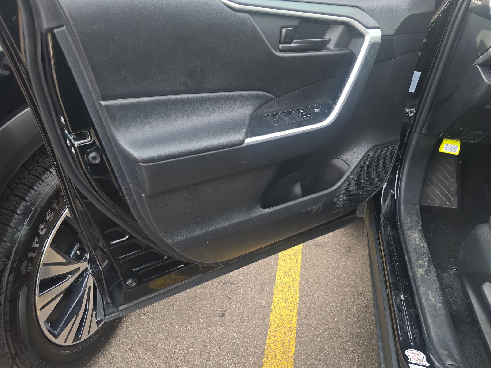 2024 Toyota RAV4 LE AWD