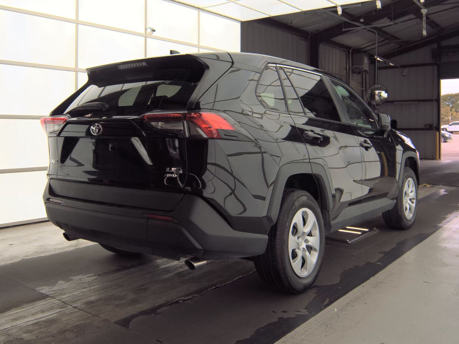 2024 Toyota RAV4 LE AWD