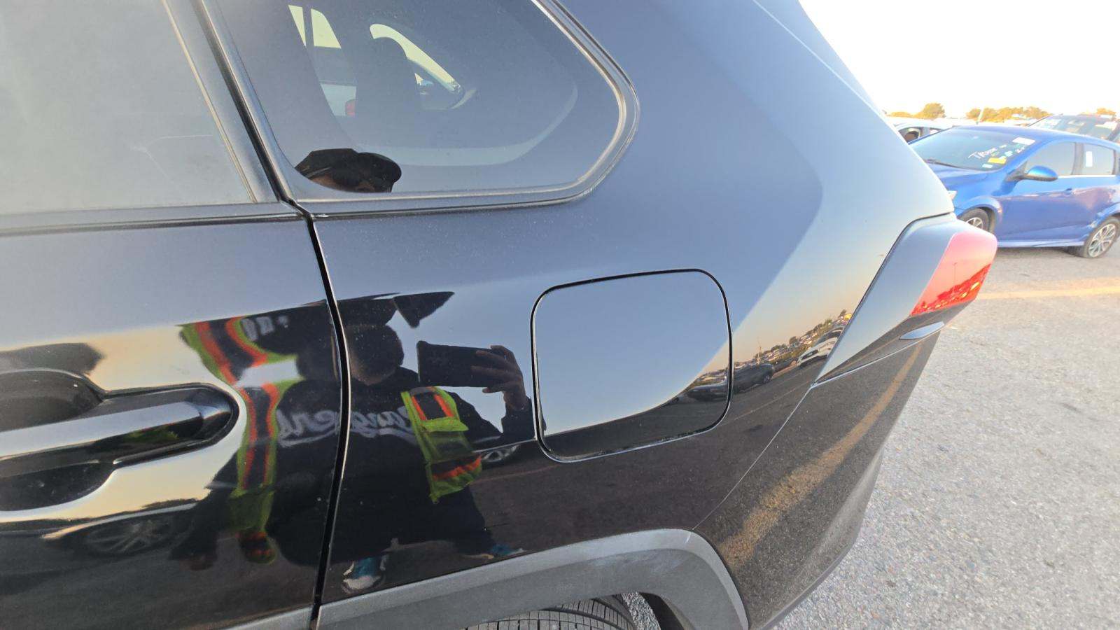 2024 Toyota RAV4 LE AWD