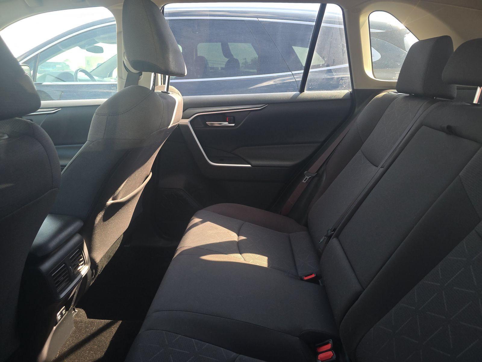 2019 Toyota RAV4 Hybrid XLE AWD