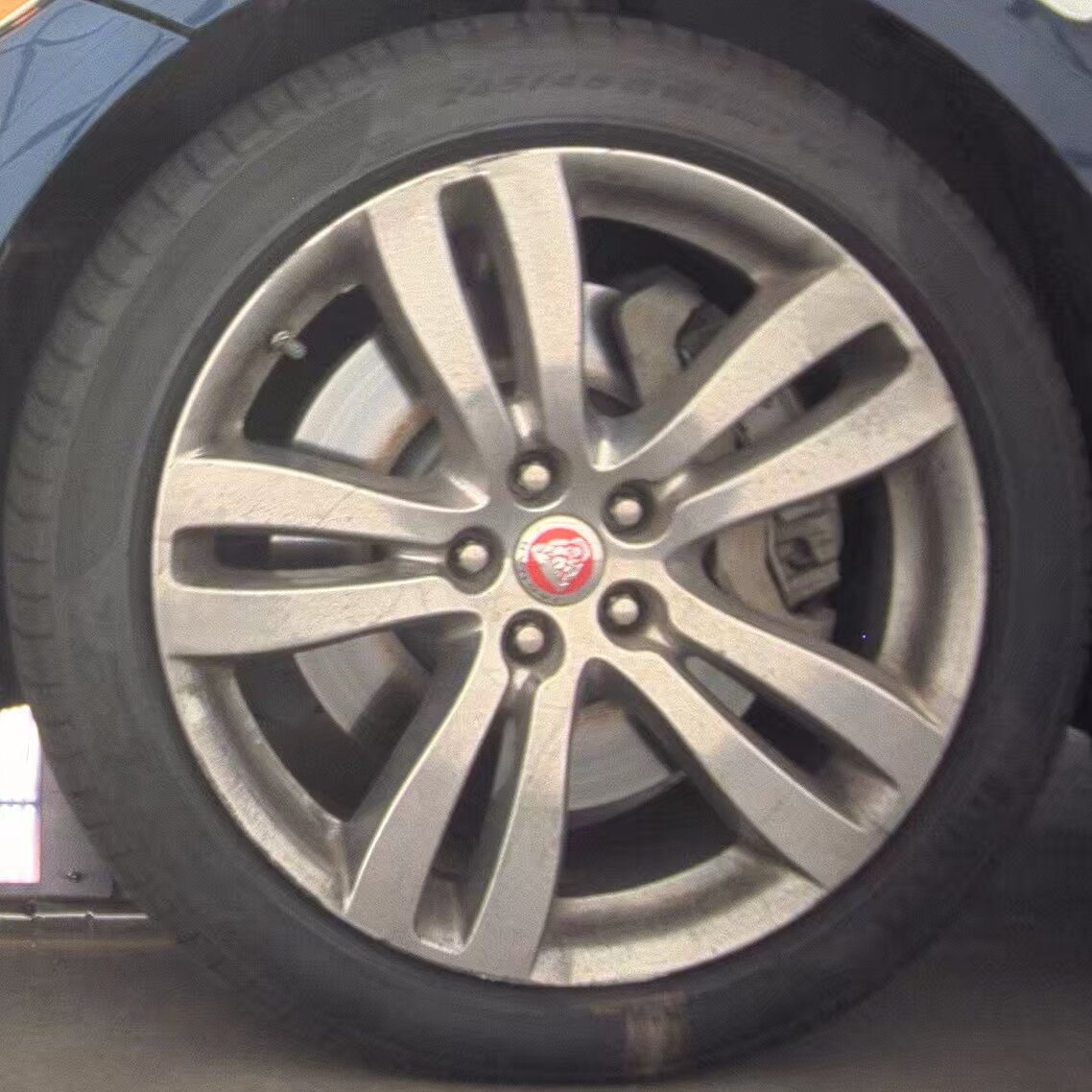 2015 Jaguar XJ Base FWD