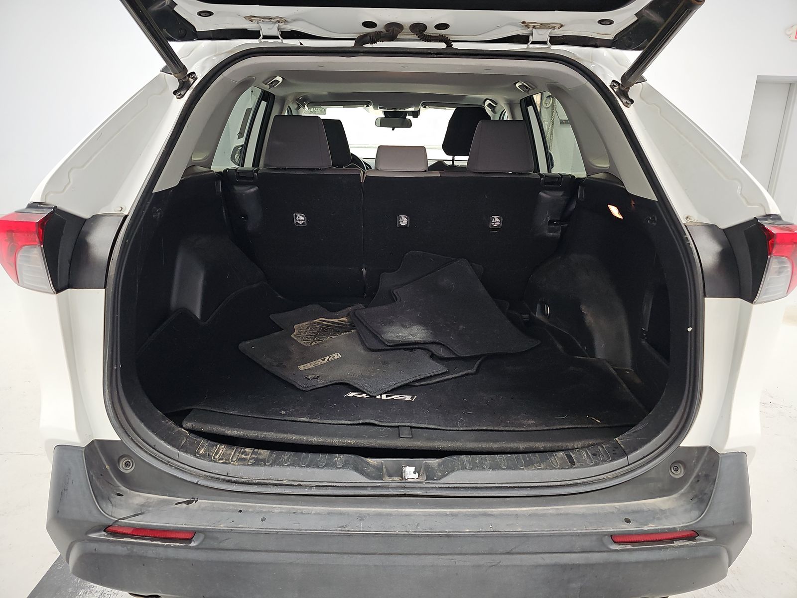 2020 Toyota RAV4 Hybrid XLE AWD