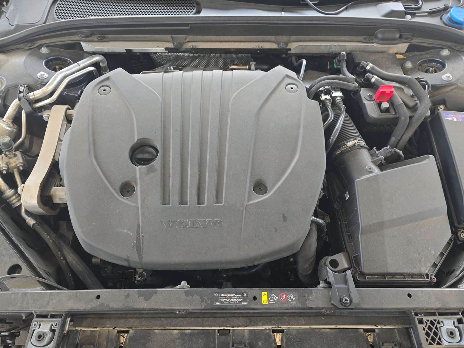 2024 Volvo S60 B5 Core AWD