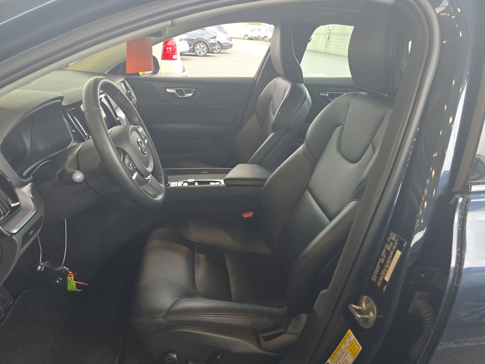 2024 Volvo S60 B5 Core AWD