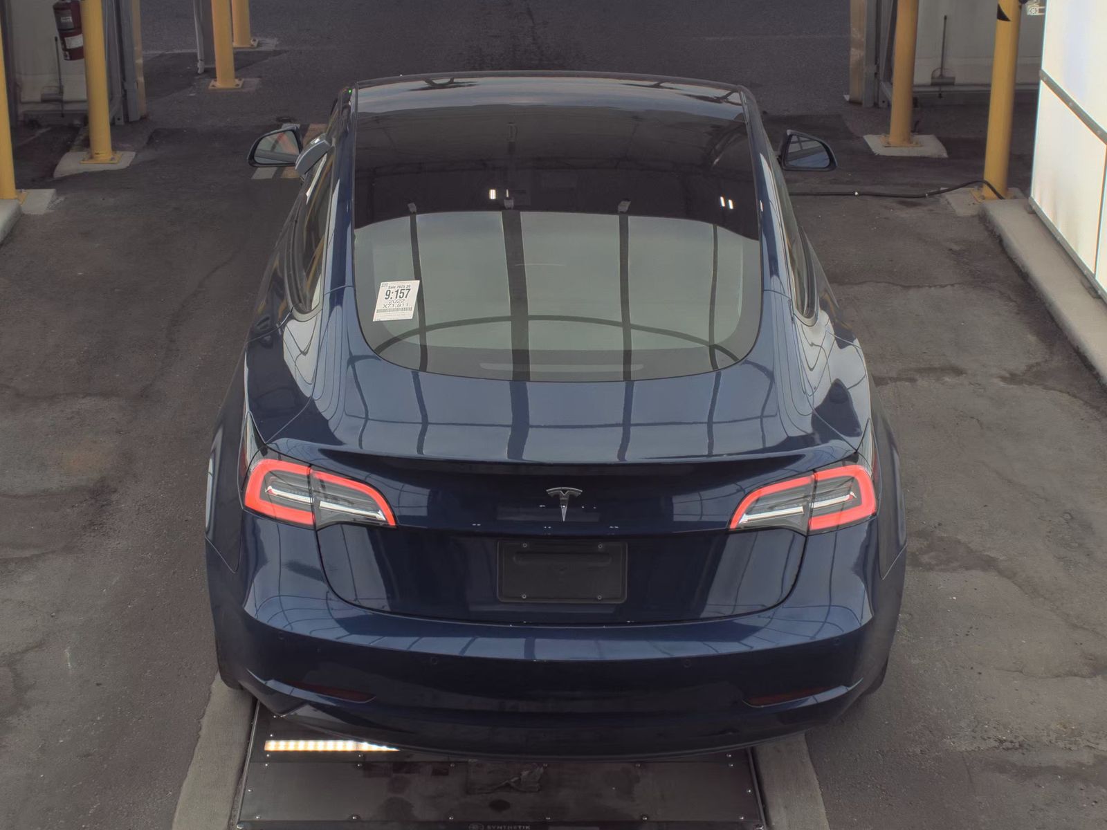 2022 Tesla Model 3 Standard Range RWD