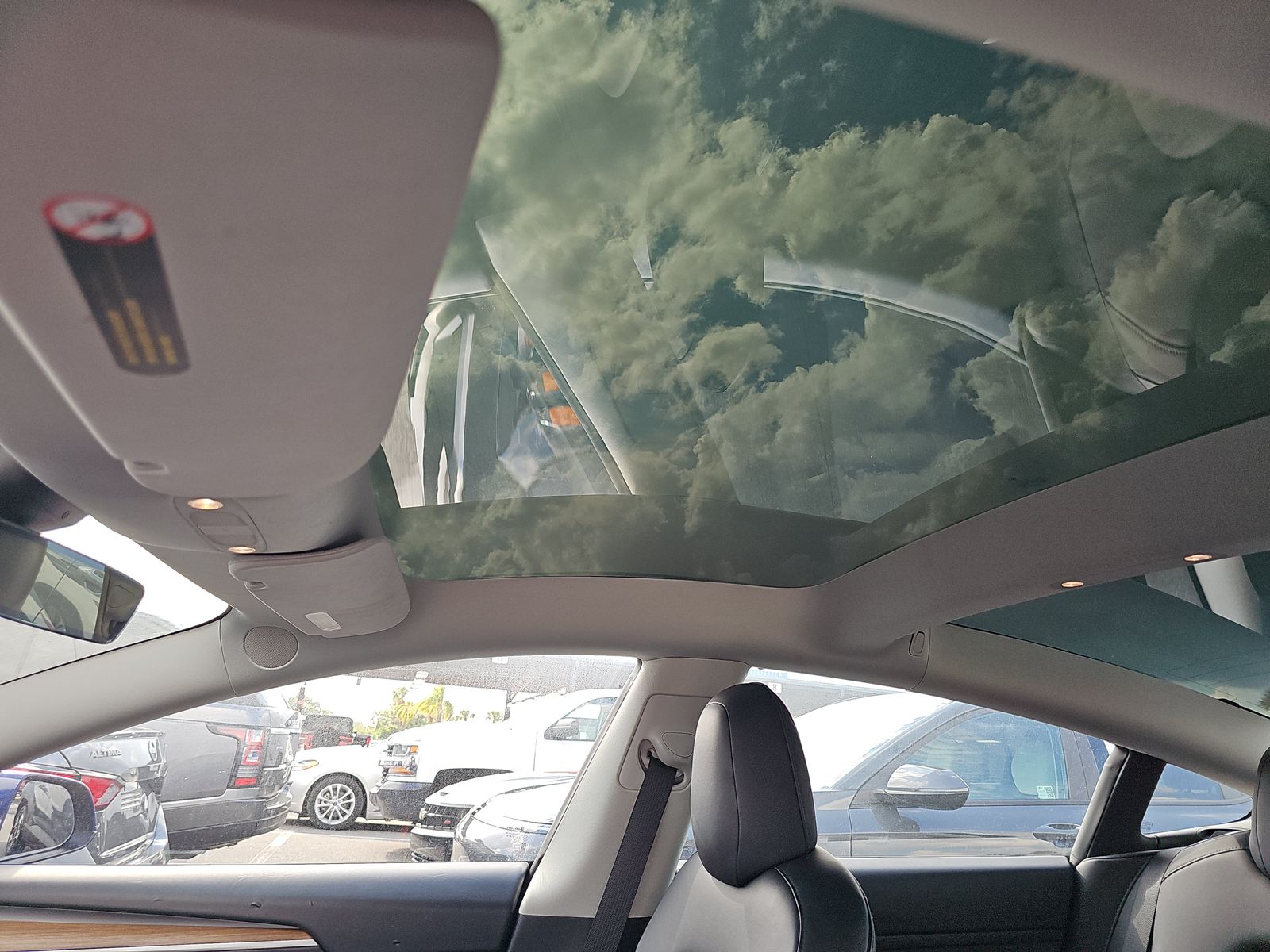 2022 Tesla Model 3 Standard Range RWD