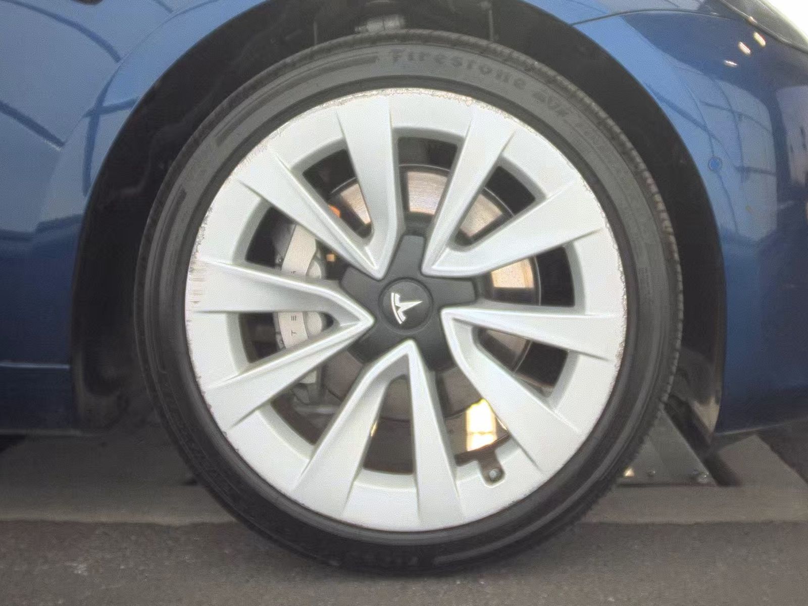 2022 Tesla Model 3 Standard Range RWD