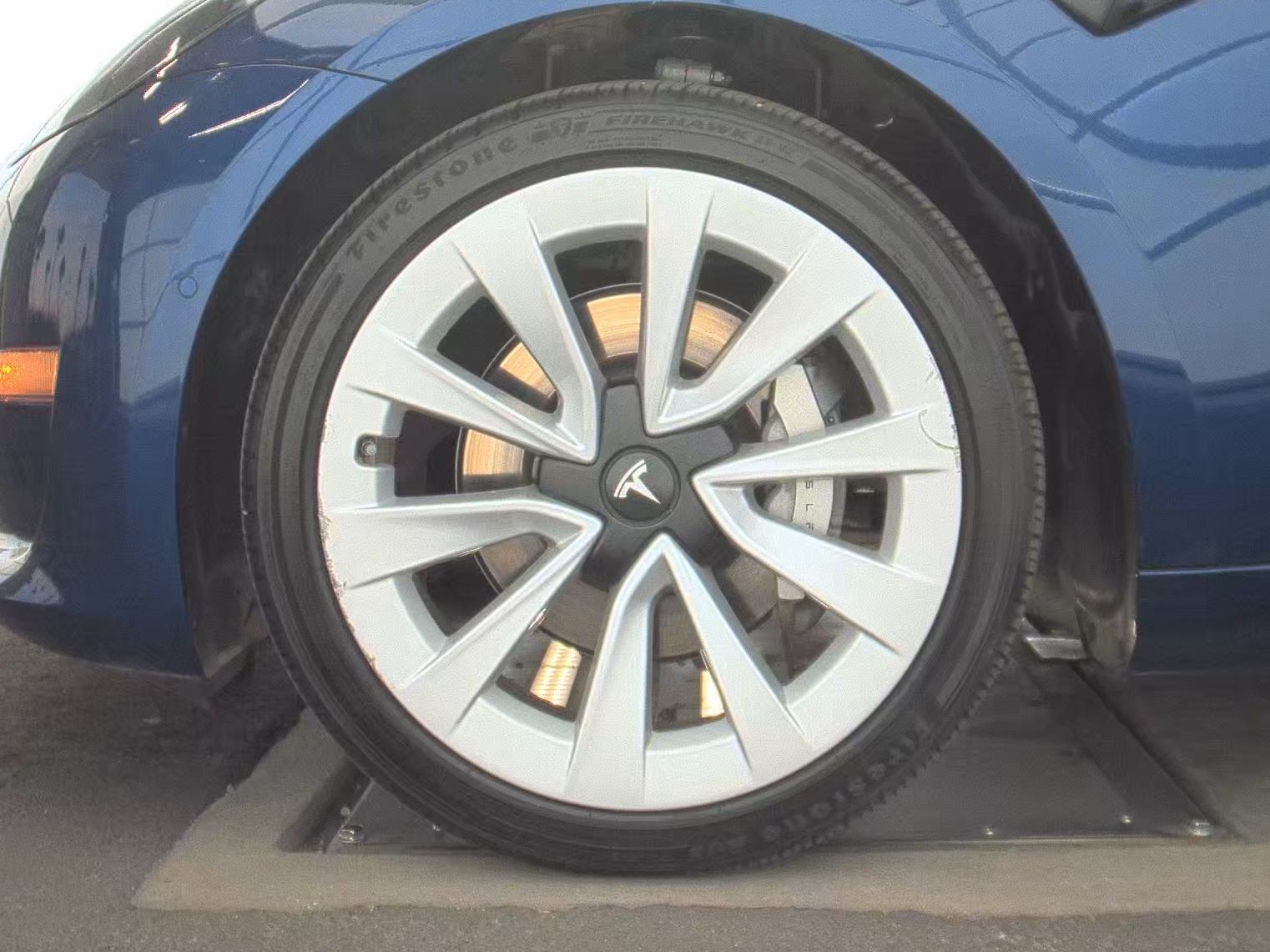 2022 Tesla Model 3 Standard Range RWD