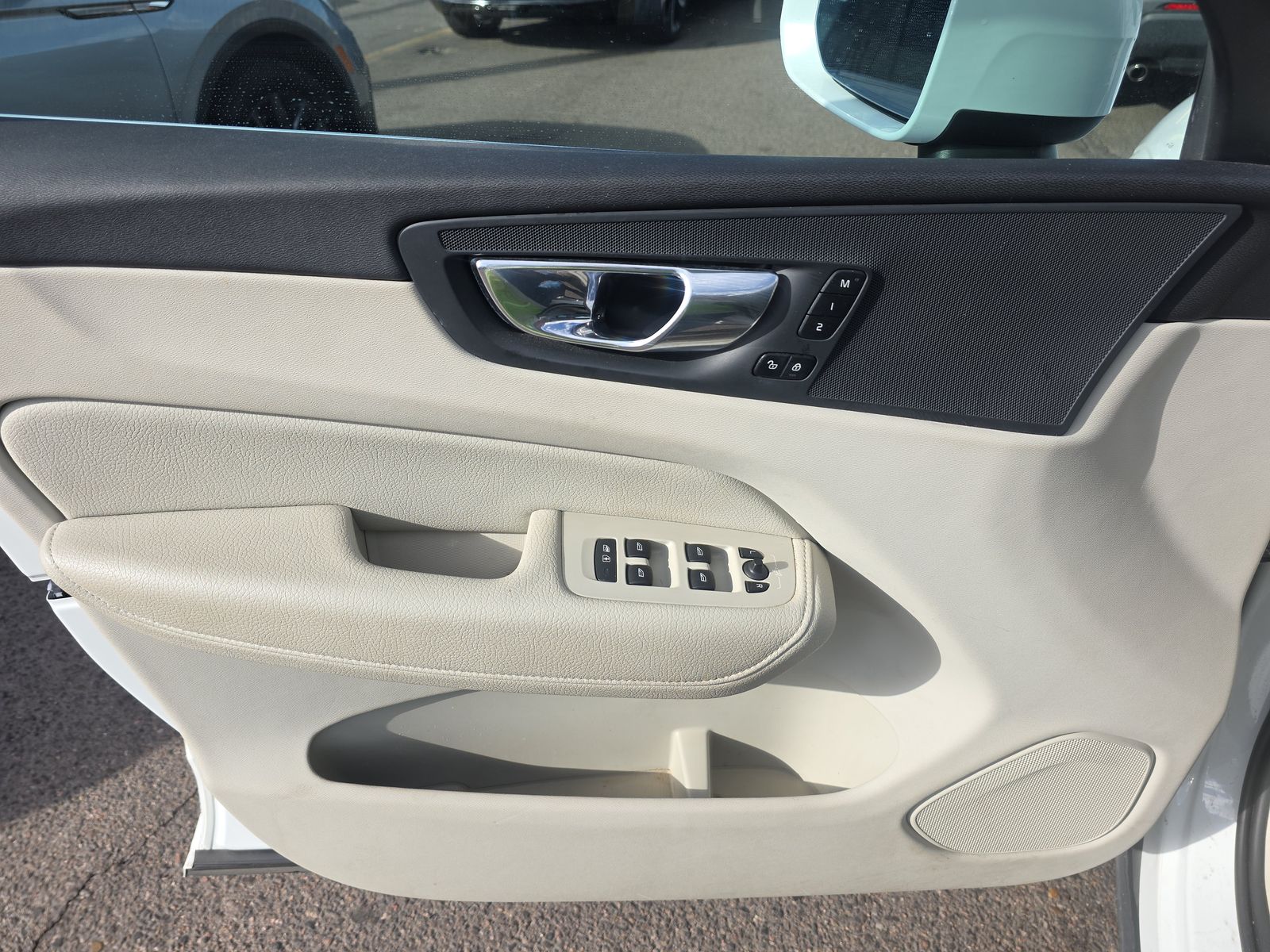 2021 Volvo XC60 T5 Momentum AWD