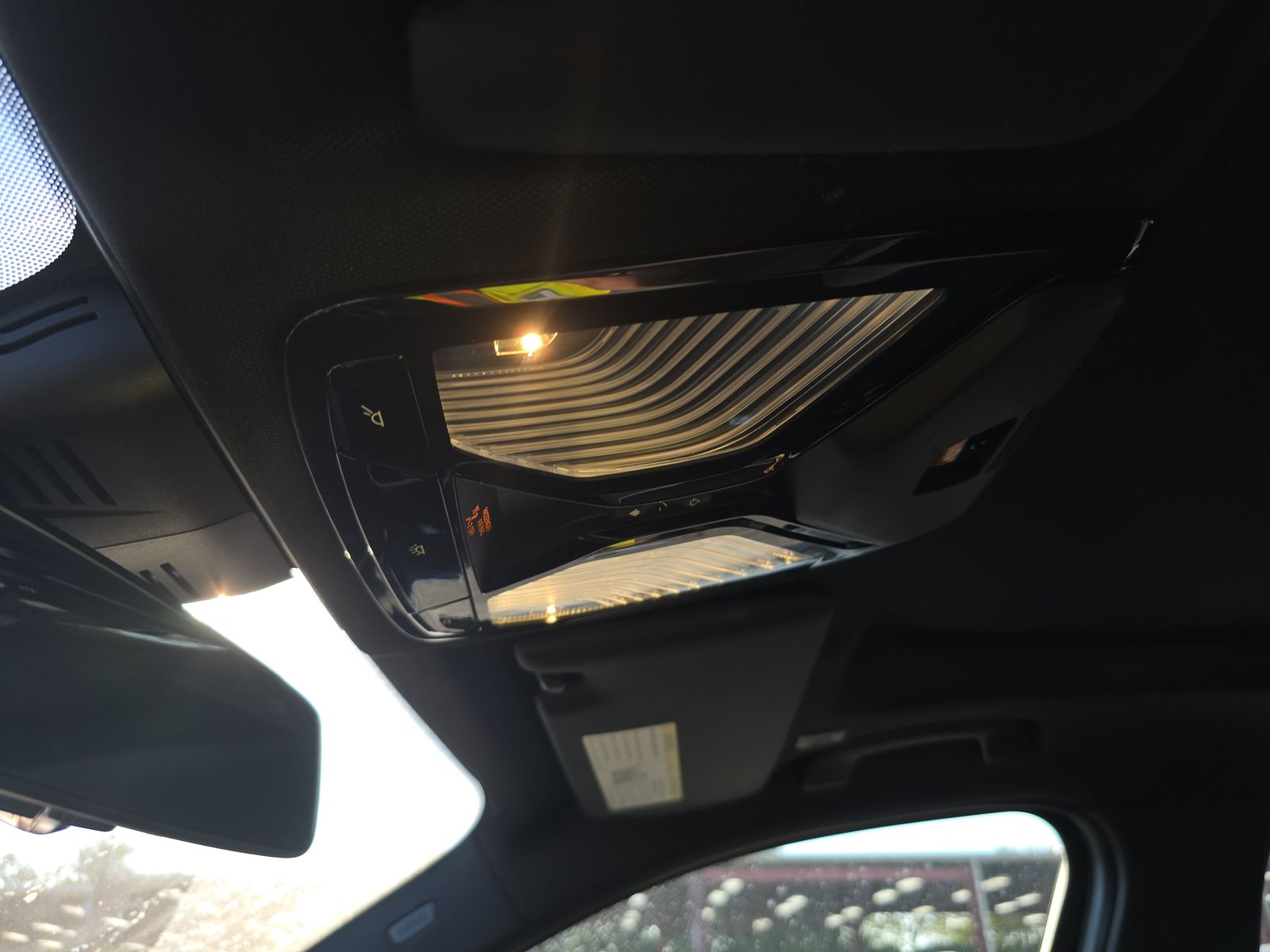 2025 BMW 3 Series 330i RWD