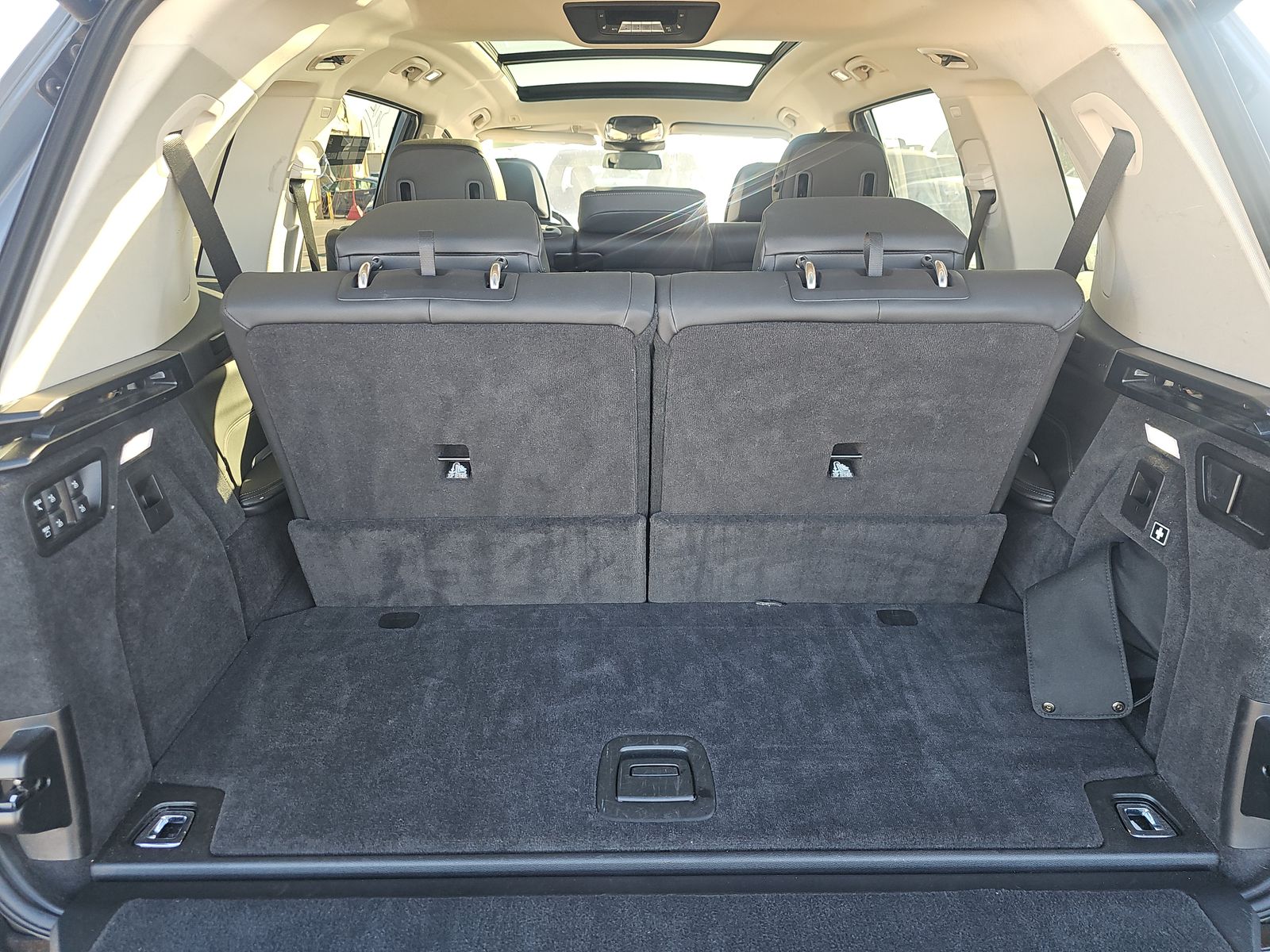 2024 BMW X7 xDrive40i AWD