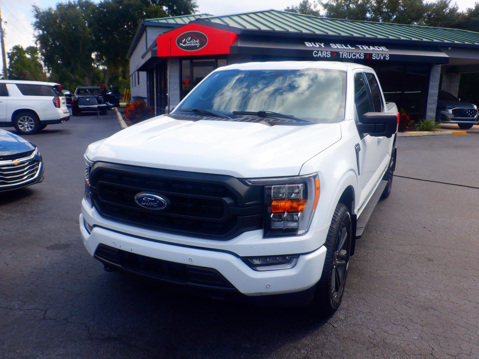 2023 Ford F-150 Hybrid XLT AWD