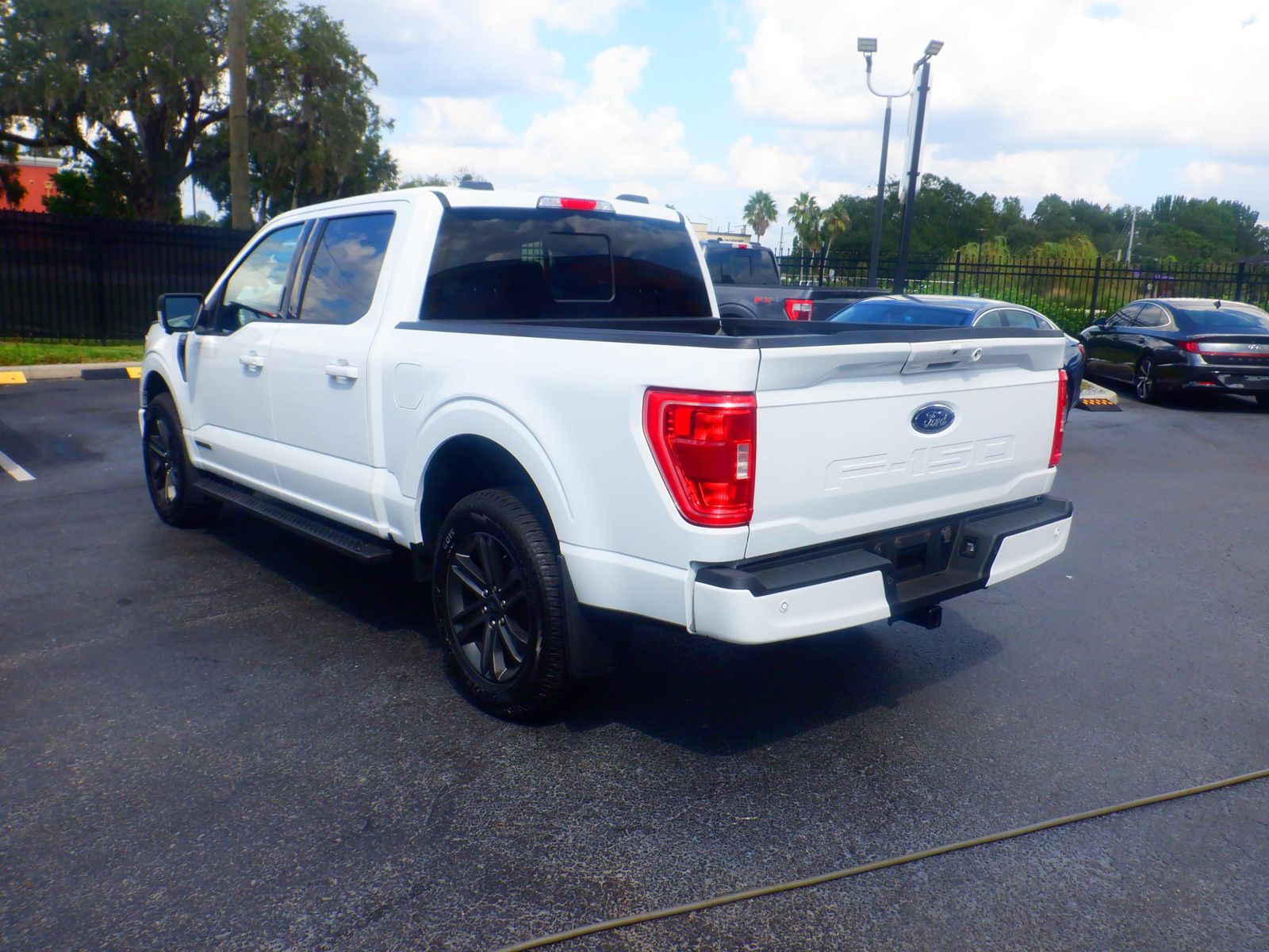 2023 Ford F-150 Hybrid XLT AWD