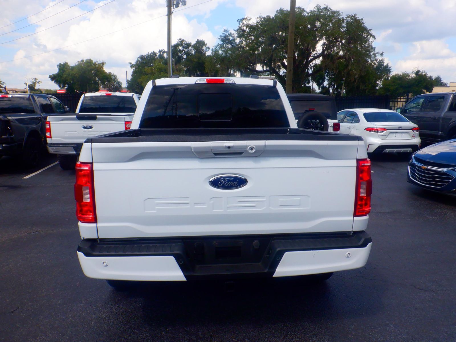 2023 Ford F-150 Hybrid XLT AWD