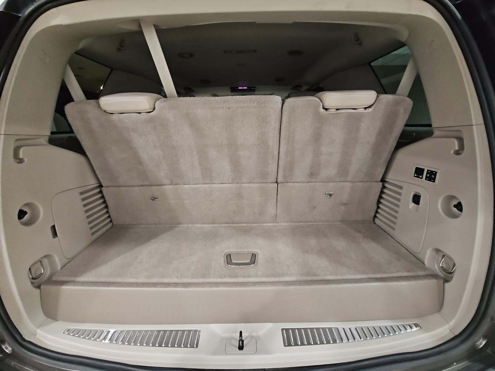 2015 Cadillac Escalade Luxury AWD